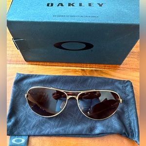 Oakley Polarized Aviator Sunglasses